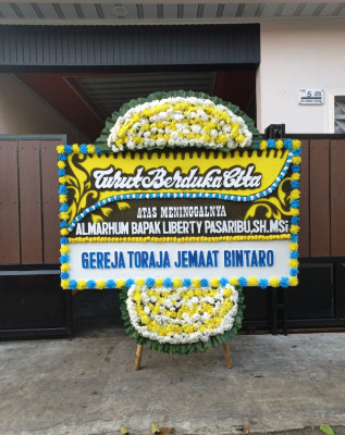 Papan Bunga Duka di Tlogoadi